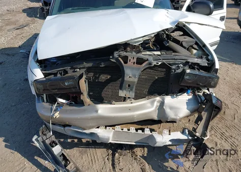 2001 Chevrolet S-10 Ls из США, поврежденный, VIN 1GCCS19WX18173757